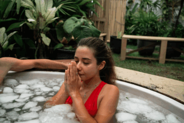 Stress abbauen mit Hot Yoga & Eisbaden in Linz: Deine Auszeit vom Alltag